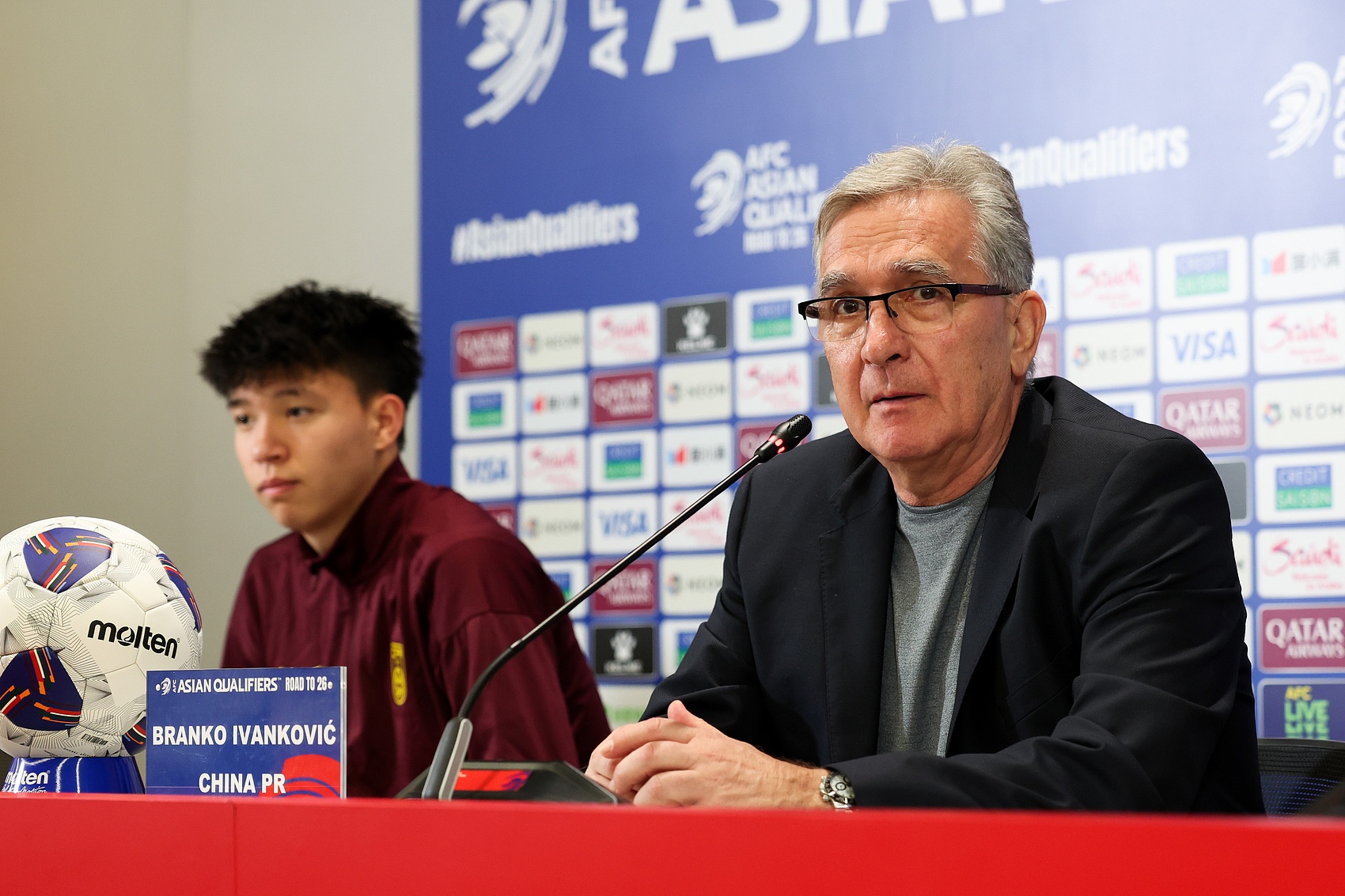 伊萬暗示還想留任出戰(zhàn)東亞杯 做久爾杰維奇第二？