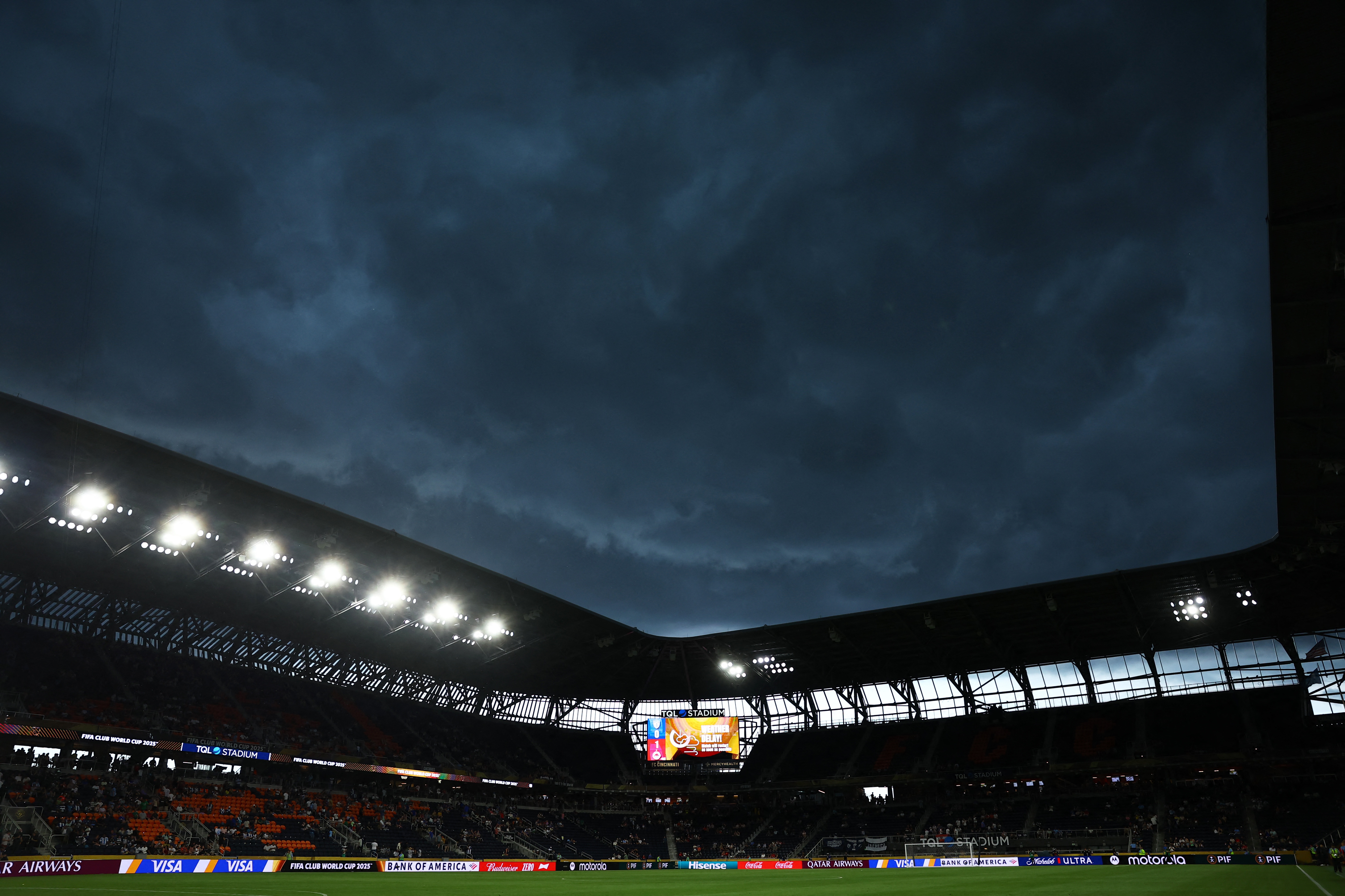 世體：FIFA無法取消雷暴協(xié)議，因為美國當?shù)胤筛哂贔IFA規(guī)定